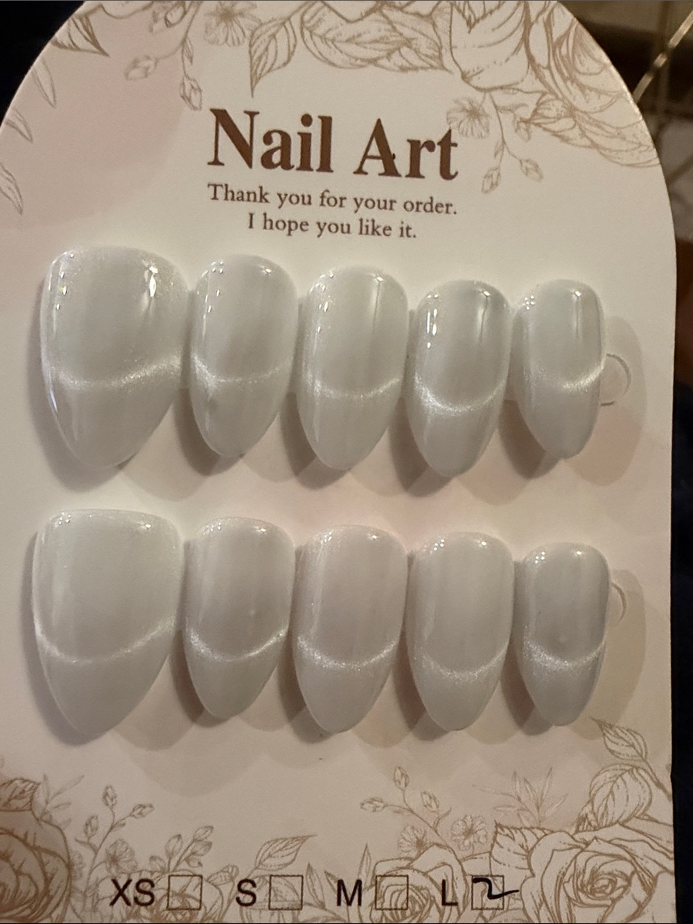 Cateye White handmade acrylic Press-On Nail Set